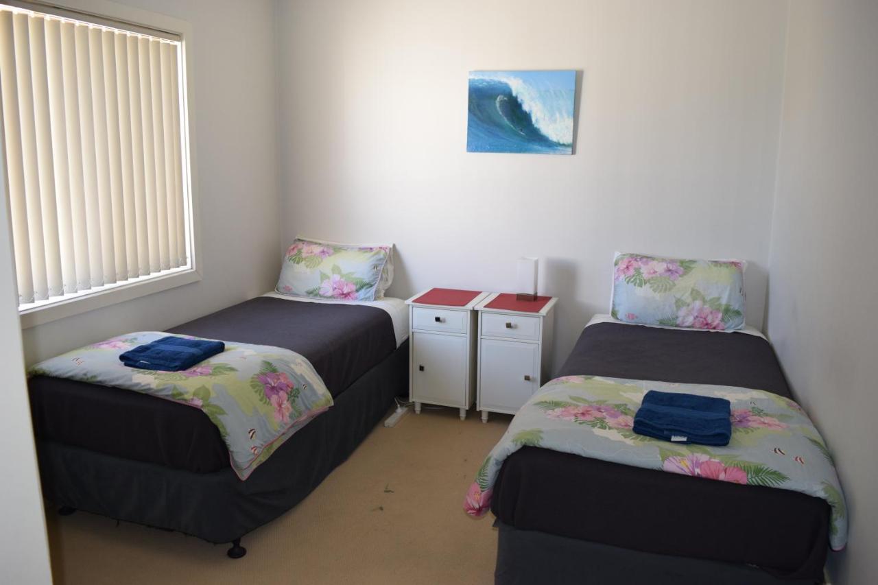 Christies Seahorse Holiday Townhouses Port Noarlunga Exterior photo
